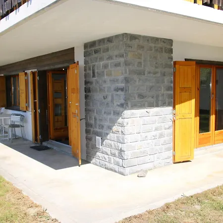 Melezes S 001 - Lift 8 Pers * Veysonnaz